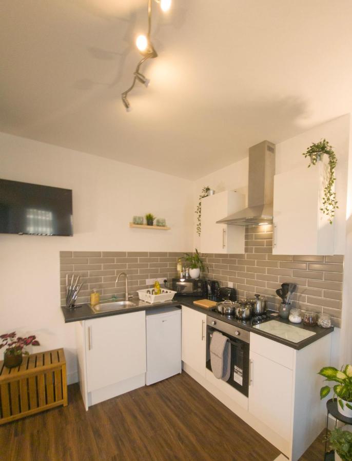 Principality Suites; Three Bed By Property Promise カーディフ エクステリア 写真