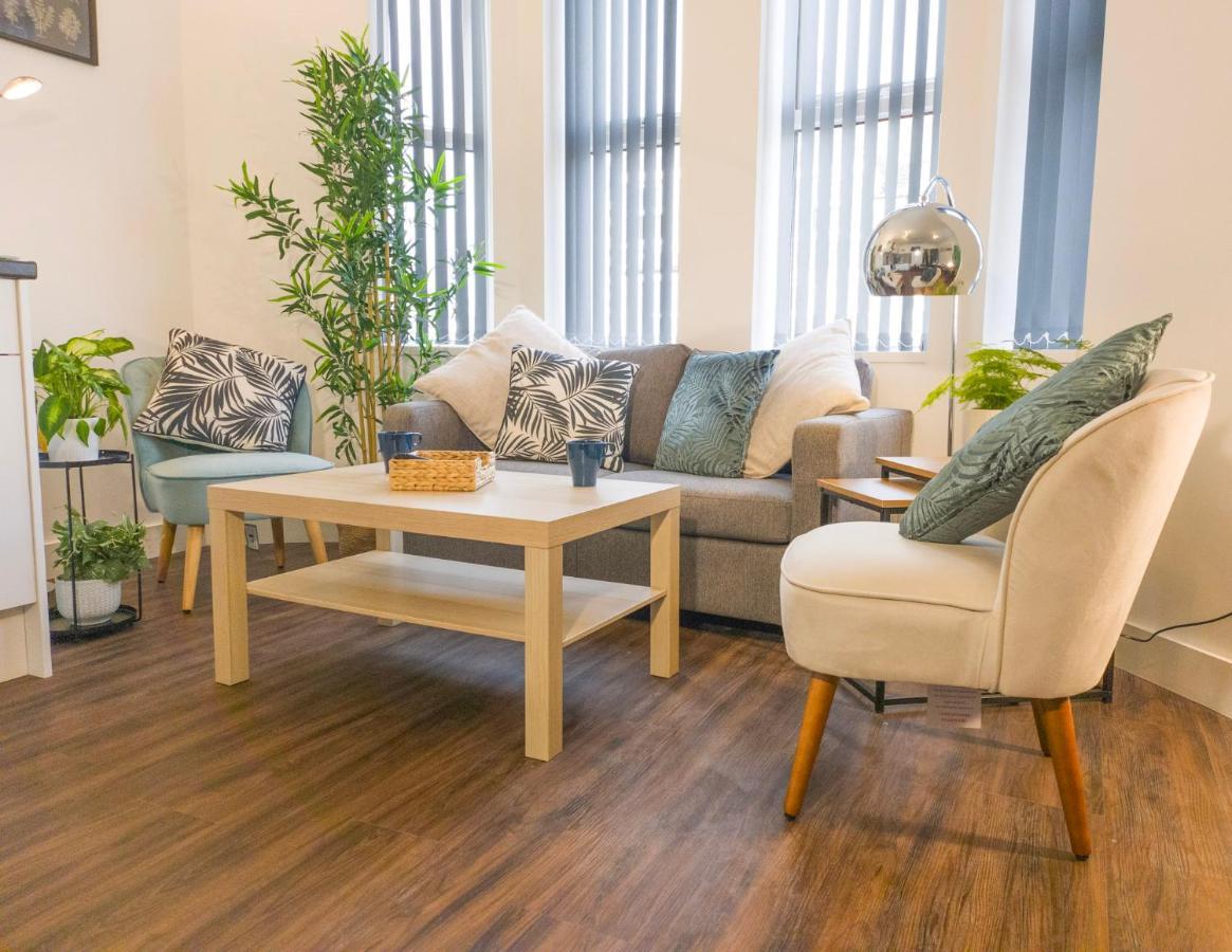 Principality Suites; Three Bed By Property Promise カーディフ エクステリア 写真