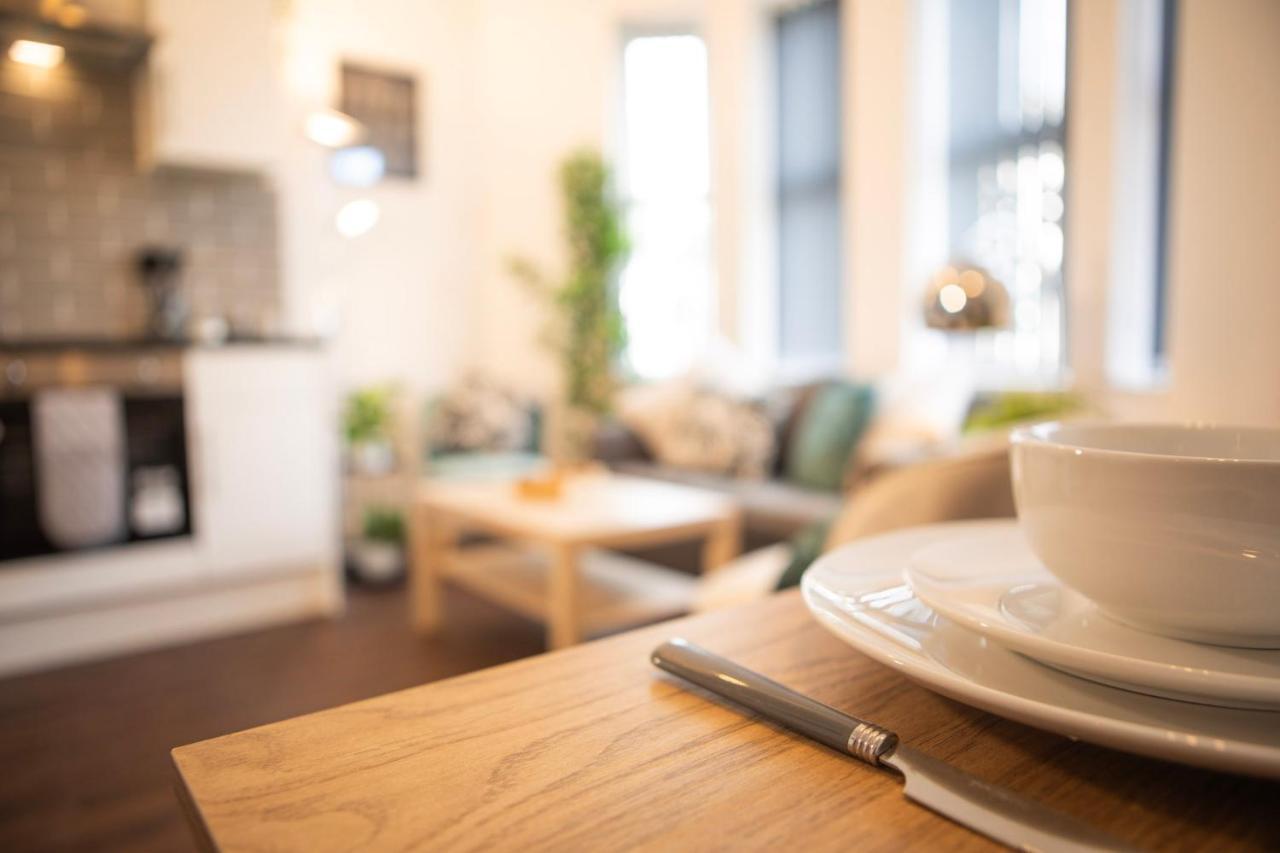 Principality Suites; Three Bed By Property Promise カーディフ エクステリア 写真