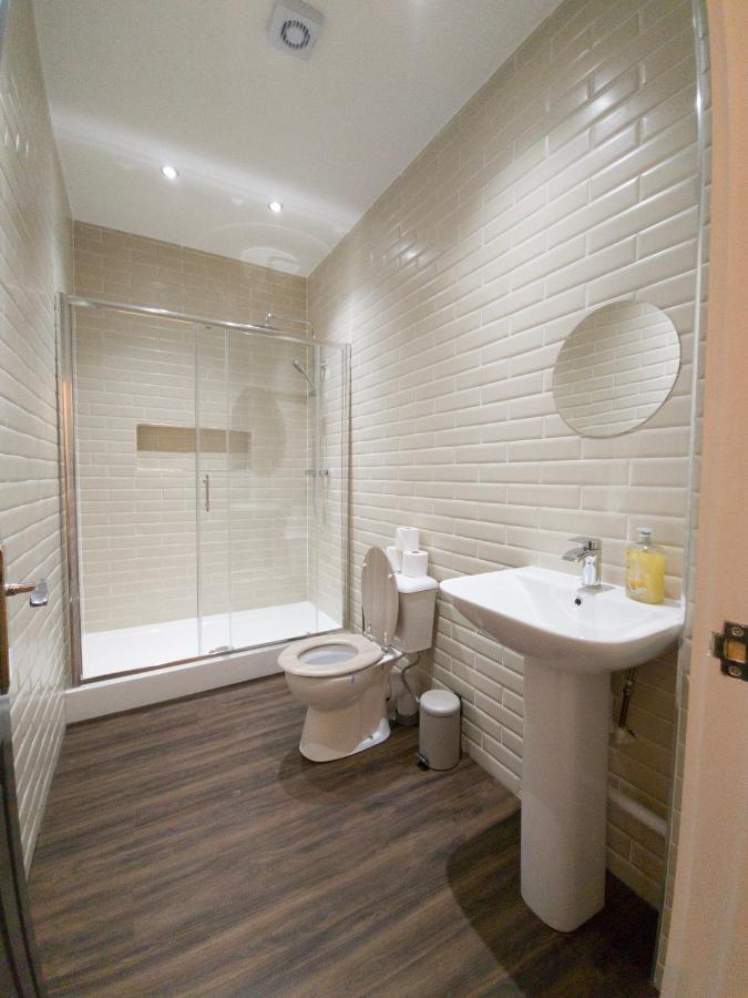Principality Suites; Three Bed By Property Promise カーディフ エクステリア 写真